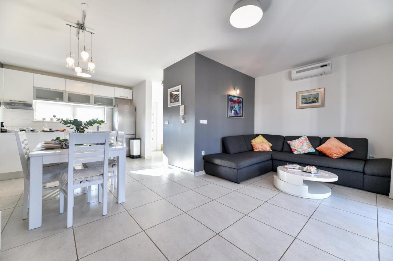 Deluxe Triplex Antea Villa Sukošan Kültér fotó